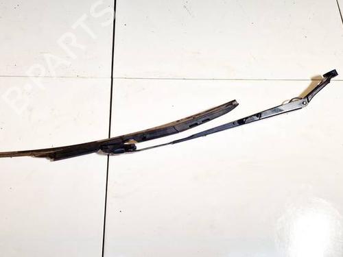 Used Front windshield wiper arm Front windshield wiper arm 32578675 32578675