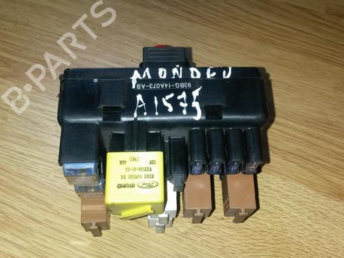 Used Fuse box Fuse box FORD MONDEO I (GBP) 1.8 i 16V (115 hp) 33491653 33491653