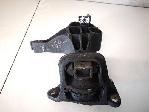 Used Engine mount Engine mount RENAULT MEGANE III Hatchback (BZ0/1_, B3_) 1.5 dCi (BZ0C) (90 hp) 32954539 32954539