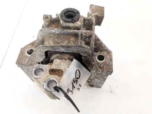 Used Engine mount Engine mount FIAT BRAVO II (198_) 1.9 D Multijet (198AXB1A) (120 hp) 32946796 32946796