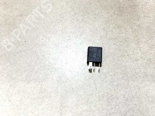 other-opel-zafira-a-mpv-t98-1999-2000-2001-2002-2003-2004-2005-2006-33071161 main image