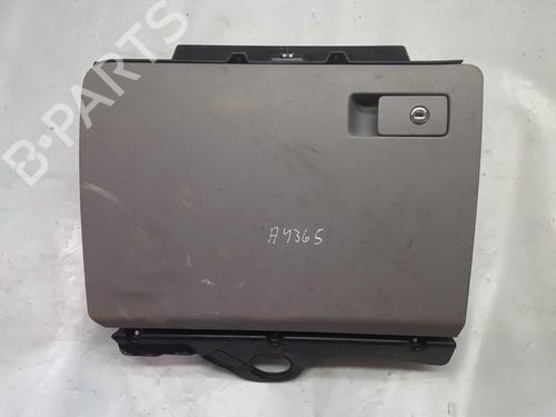 Used Glove box Glove box VW PASSAT B6 (3C2) 2.0 TDI 16V (140 hp) 35838219 35838219