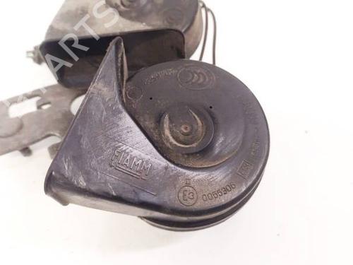 horn-renault-megane-iii-hatchback-bz01_-b3_-2008-35083155 main image