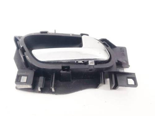Used Front right interior door handle Front right interior door handle 35045228 35045228