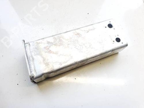 Used Front bumper bracket Front bumper bracket TESLA MODEL Y (5YJY) EV All-wheel Drive (351 hp) 40617709 40617709