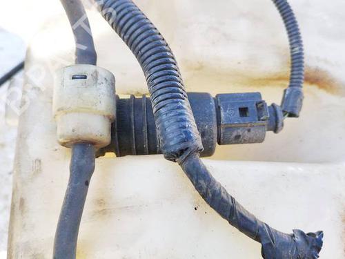 washer-pump-audi-a3-8l1-1996-1997-1998-1999-2000-2001-2002-2003-2004-2005-2006-35027694 main image