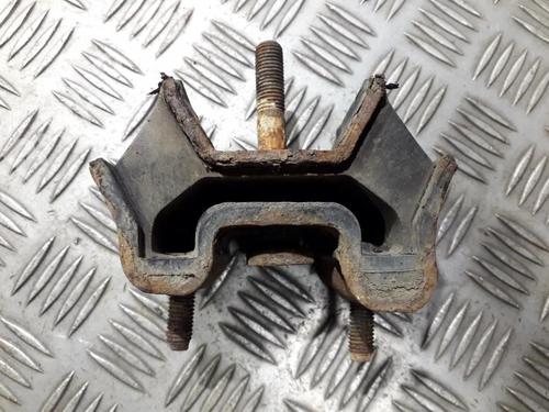 Used Engine mount Engine mount MERCEDES-BENZ M-CLASS (W163) ML 320 (163.154) (218 hp) 33498777 33498777