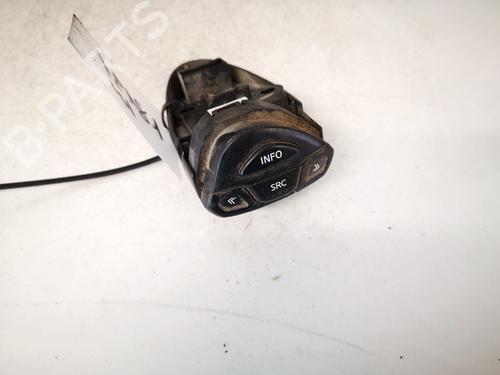 Used Steering wheel controls Steering wheel controls 35404459 35404459