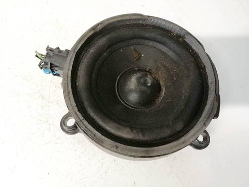 speaker-mercedes-benz-vito-bus-w639-2003-32964972 main image