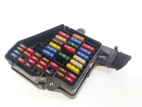 Used Fuse box Fuse box VW GOLF IV (1J1) 1.9 TDI (101 hp) 32600583 32600583