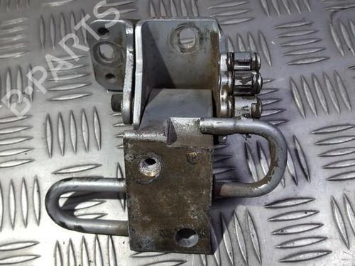 Used Hinge/Door check strap Hinge/Door check strap AUDI A3 (8L1) 1.8 (125 hp) 33492355 33492355