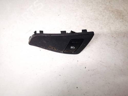 Used Switch Switch SKODA OCTAVIA II (1Z3) 2.0 TDI (140 hp) 32926353 32926353