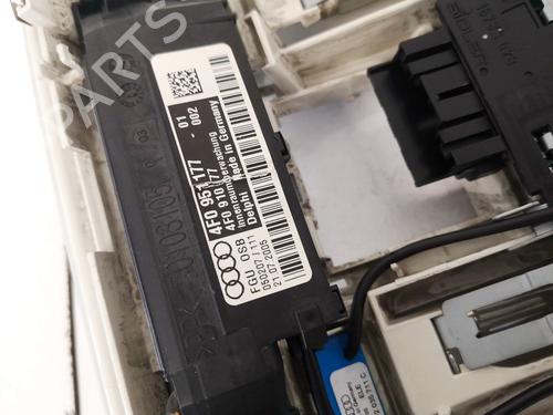 Interior roof light AUDI A6 C6 (4F2) 2.0 TDI | BP35468063I8 - Image 3