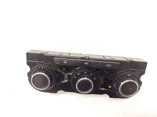 Used Climate control Climate control SKODA OCTAVIA I (1U2) 1.6 (102 hp) 35830484 35830484