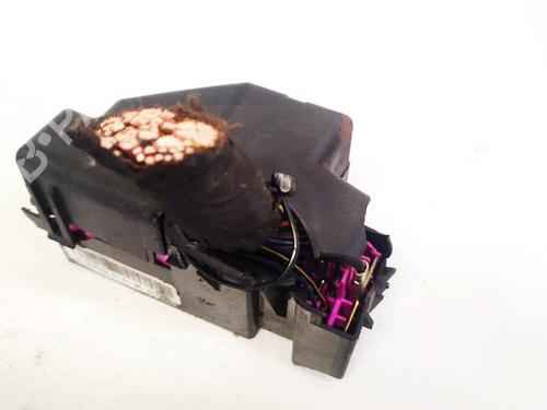 Fuse box VW PASSAT B6 (3C2) 1.9 TDI | BP32604278E1 - Image 2