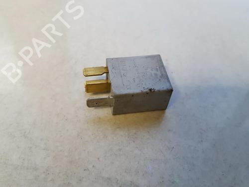 Used Electronic sensor Electronic sensor TOYOTA AVENSIS Saloon (_T27_) 2.0 D-4D (ADT270_, ADT270R) (126 hp) 33514798 33514798
