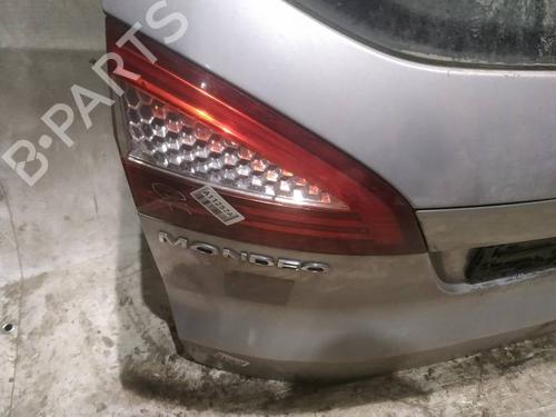 Used Left tailgate light Left tailgate light 34767991 34767991