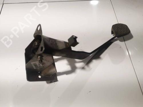 pedal-ssangyong-actyon-i-2005-34911912 main image