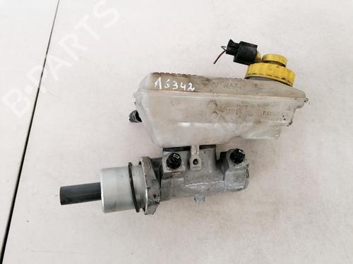 Used Brake master cylinder Brake master cylinder 35577315 35577315