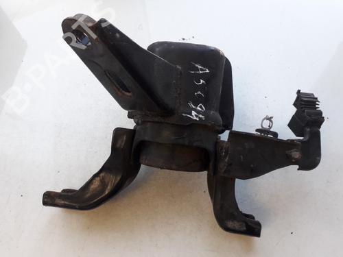 Used Engine mount Engine mount TOYOTA AVENSIS Saloon (_T27_) 1.8 VVT-i (ZRT271_, ZRT271R) (147 hp) 33517779 33517779