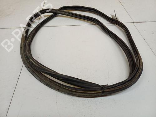 Used Rubber door seal Rubber door seal VW GOLF VI (5K1) 1.4 TSI (160 hp) 39968072 39968072