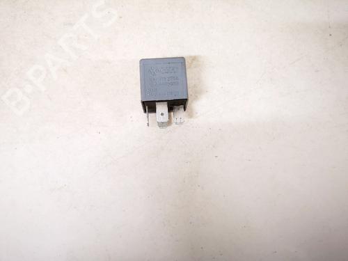 other-audi-a4-b5-8d2-1994-1995-1996-1997-1998-1999-2000-2001-33082588 main image