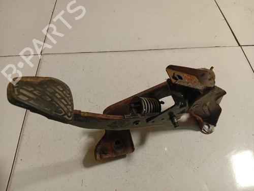 Pedal embraiagem Pedal embraiagem 37687055 37687055