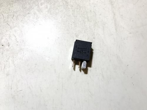 Used Other Other VOLVO S80 I (184) T6 (272 hp) 33105852 33105852