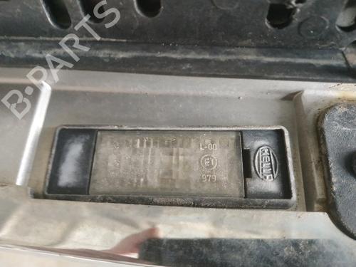 licence-plate-light-peugeot-807-eb_-2002-35414407 main image