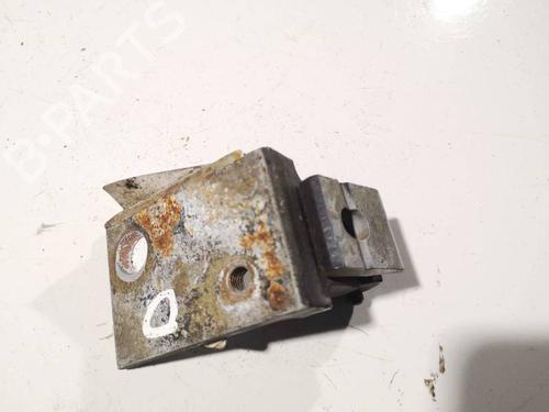 hingedoor-check-strap-audi-a4-b5-8d2-1994-1995-1996-1997-1998-1999-2000-2001-32580267 main image