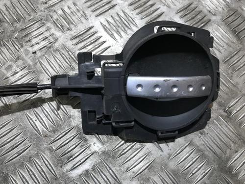 Højre bagtil invendig håndtag Højre bagtil invendig håndtag CITROËN C3 I (FC_, FN_) 1.4 16V (88 hp) 35689356 35689356