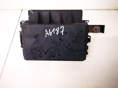 Used Fuse box Fuse box CHRYSLER 300C Touring (LX, LE) 3.0 CRD (218 hp) 33092895 33092895
