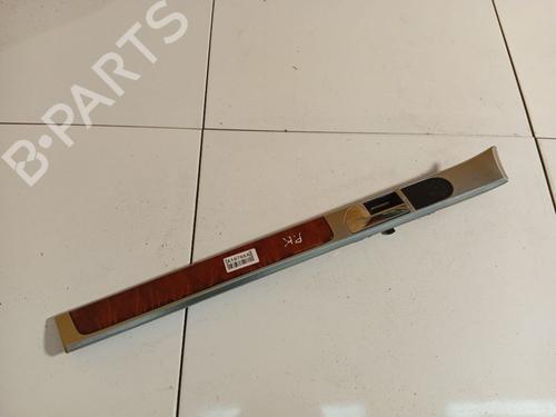 Used Front left interior door handle Front left interior door handle 34877144 34877144