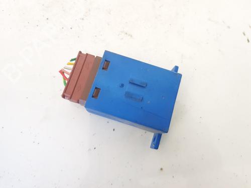 Used Electronic module Electronic module PEUGEOT 806 (221) 2.1 td 12V (109 hp) 32875877 32875877