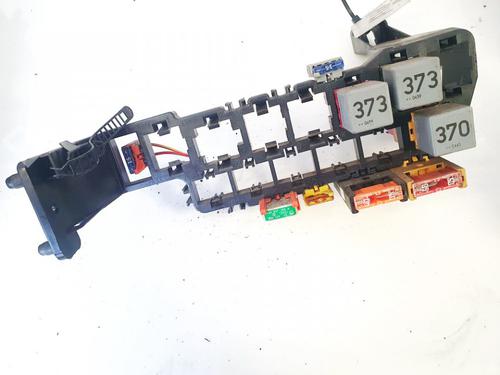 fuse-box-vw-passat-b55-3b3-2000-2001-2002-2003-2004-2005-32893775 main image