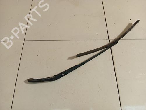 front-windshield-wiper-arm-audi-a6-c6-4f2-2004-2005-2006-2007-2008-2009-2010-2011-32552850 main image