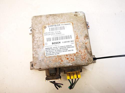 Used ECU airbags ECU airbags CHRYSLER VOYAGER / GRAND VOYAGER III (GS_, NS_) 2.5 TD (116 hp) 33079918 33079918