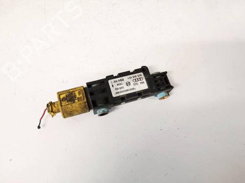 Used Electronic module Electronic module PEUGEOT BOXER Van 2.2 HDi 150 (150 hp) 32944701 32944701