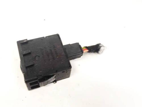Switch CITROËN C5 III (RD_) 1.6 HDi 110 (RD9HL0, RD9HR8, RD9HRA) | BP35323802I30 - Image 2