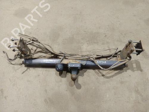 Used Tow ball/Mechanism Tow ball/Mechanism MERCEDES-BENZ SPRINTER 2-t Van (B901, B902) 208 CDI (901.661, 901.662, 902.661, 902.662) (82 hp) 40243152 40243152