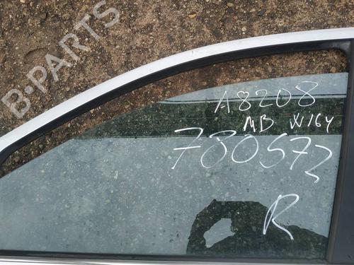 Used Front left door window Front left door window 35361890 35361890