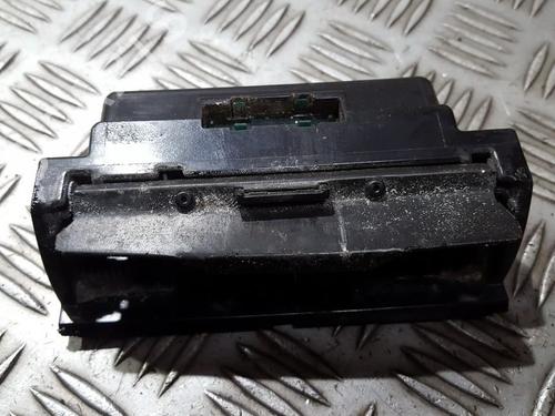 Used Ashtray Ashtray TOYOTA COROLLA Verso (_E12_) 2.0 D-4D (CDE120_, CDE120R) (90 hp) 35696876 35696876