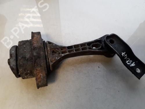 Used Engine mount Engine mount VW GOLF IV (1J1) 1.9 TDI (101 hp) 33516730 33516730