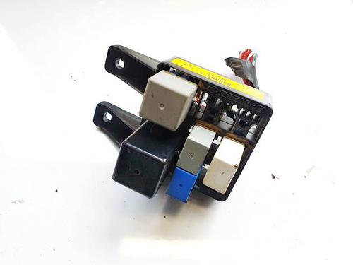 Used Fuse box Fuse box HYUNDAI TRAJET (FO) 2.0 CRDi (113 hp) 32591431 32591431
