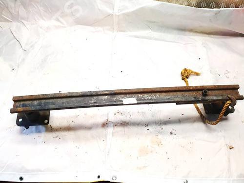 Used Front bumper reinforcement Front bumper reinforcement 35214031 35214031