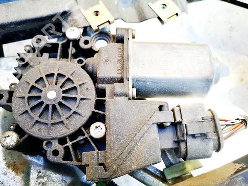 Used Right front window motor Right front window motor 35599660 35599660