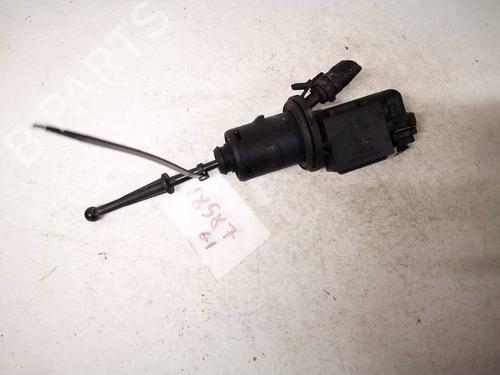 Used Clutch slave cylinder Clutch slave cylinder VW GOLF V (1K1) 1.4 FSI (90 hp) 35362395 35362395