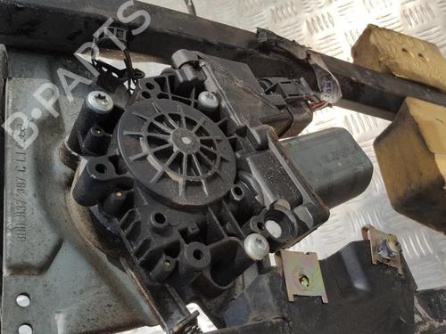 Used Left front window motor Left front window motor 35677079 35677079