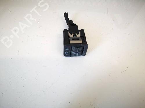switch-vw-passat-b6-3c2-2005-2006-2007-2008-2009-2010-2011-35226234 main image