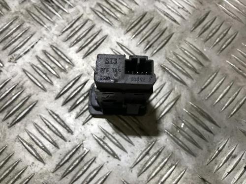 Switch HONDA CIVIC VI Hatchback (EJ, EK) 1.4 i S (EJ9) | BP35698461I30 - Image 2